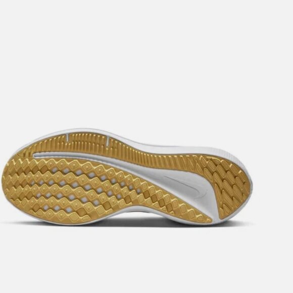 Nike Women's Air Winflo 9 "Pink Spell" Running Shoes DD8686-104 Size (7) - Picture 6 of 6